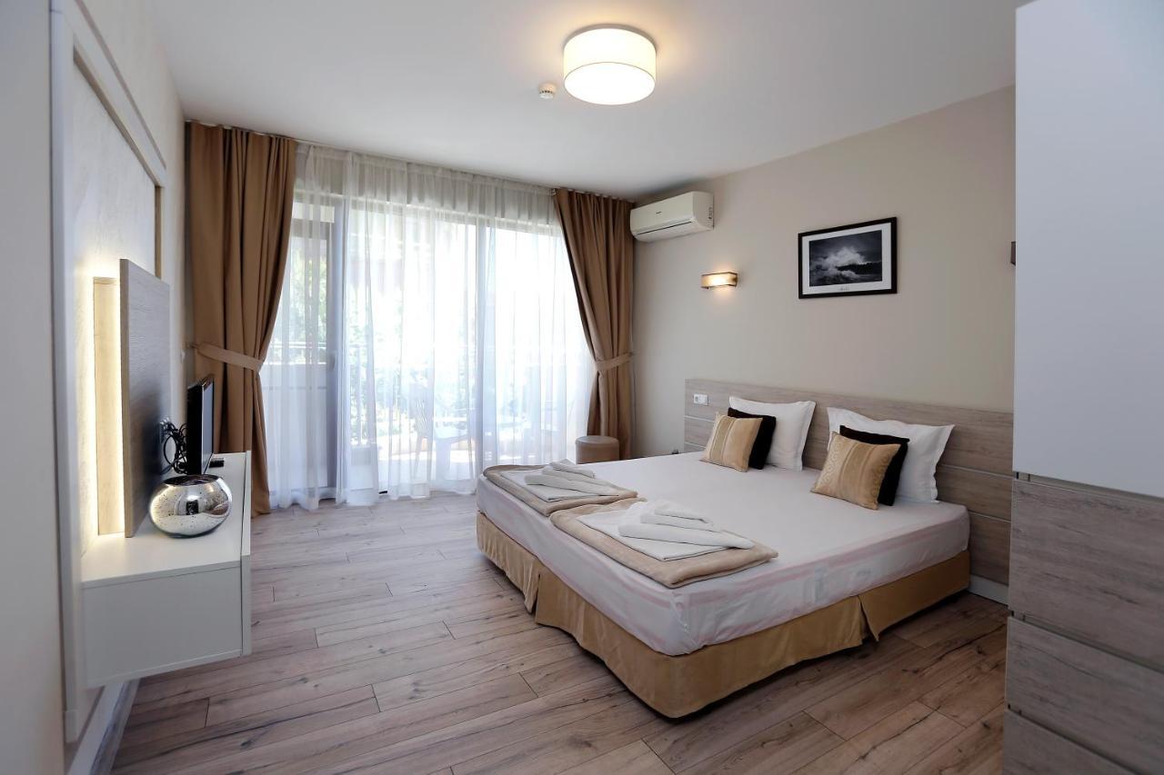 Coral Hotel Pomorie Extérieur photo